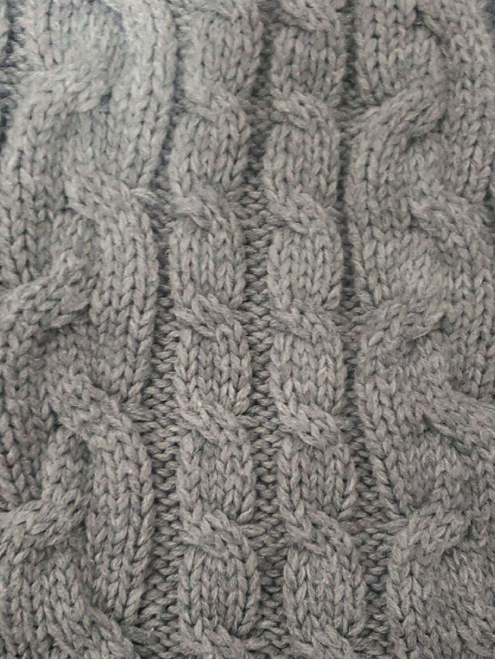Cable Knit Infinity Scarf - Picture 2 of 5